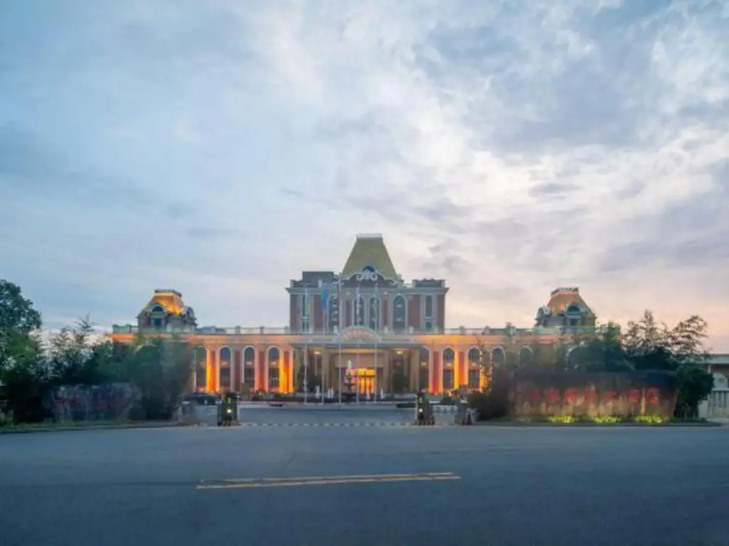 Xuancheng: Shanghaitan International Hotel