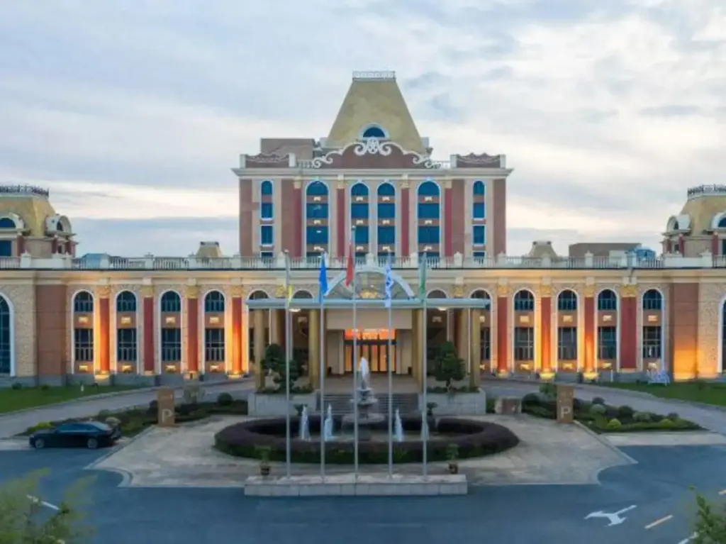 Xuancheng: Shanghaitan International Hotel