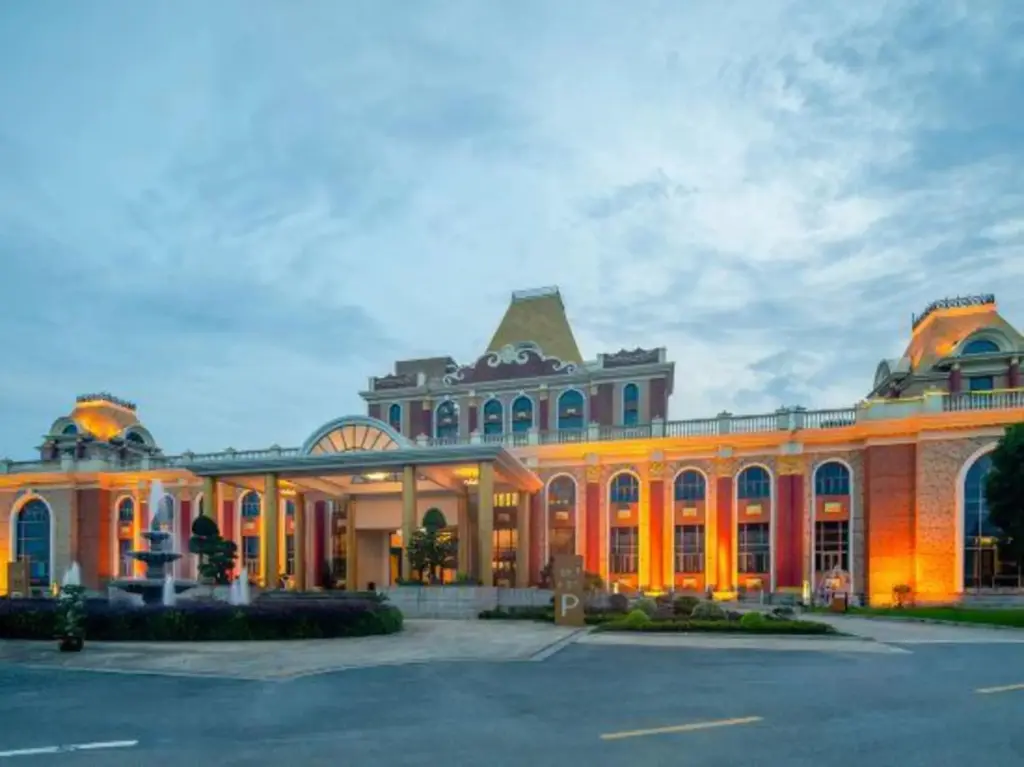 Xuancheng: Shanghaitan International Hotel