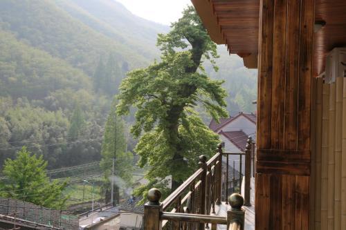 Хучжоу: Moganshan Fengshu Holiday Guest House
