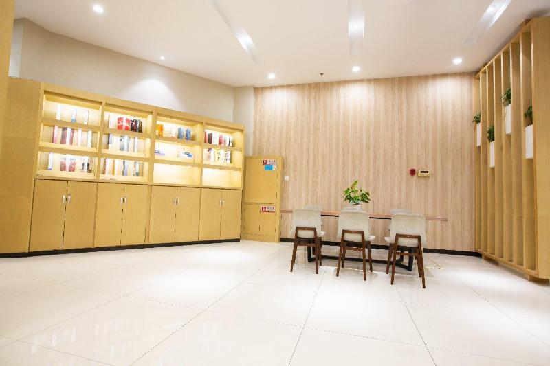 Чжэнчжоу: Hanting Hotel (Zhengzhou Huayuan North Road)