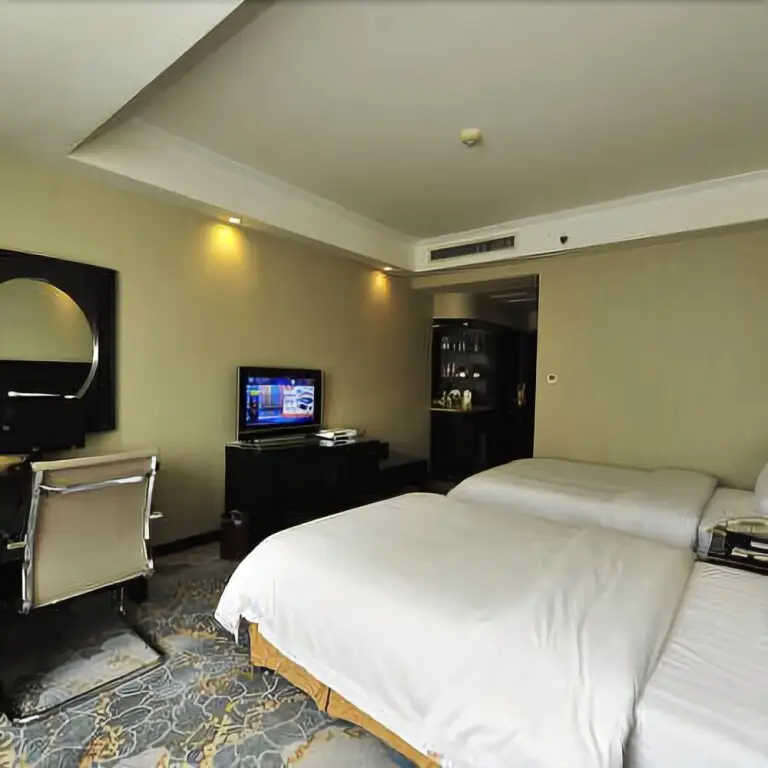 Wenzhou Hotel — фото 1