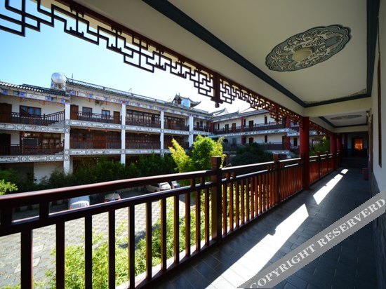 Дали: Ruzeyuan Hotel