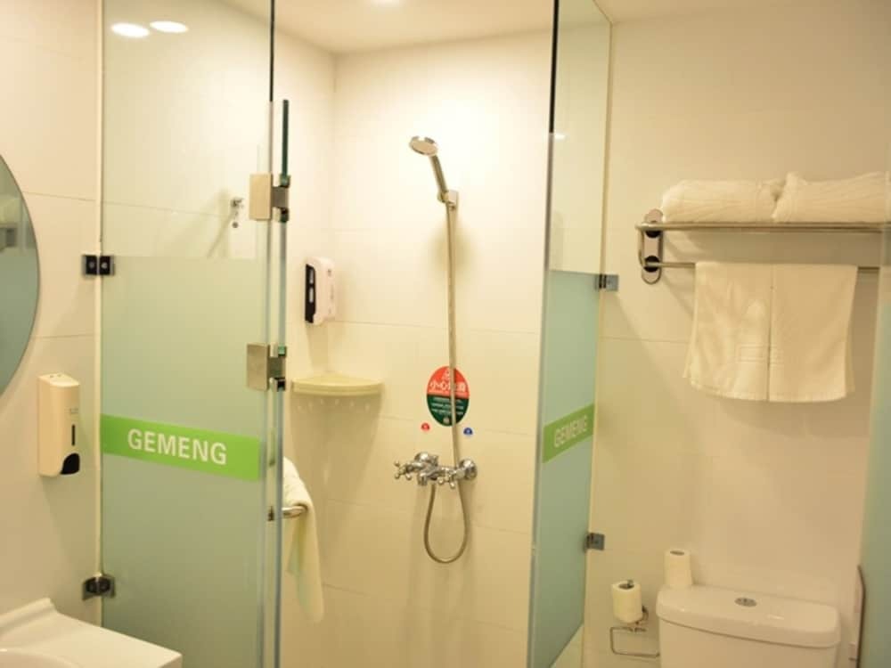 Санья: GreenTree Alliance Sanya First Market Hotel