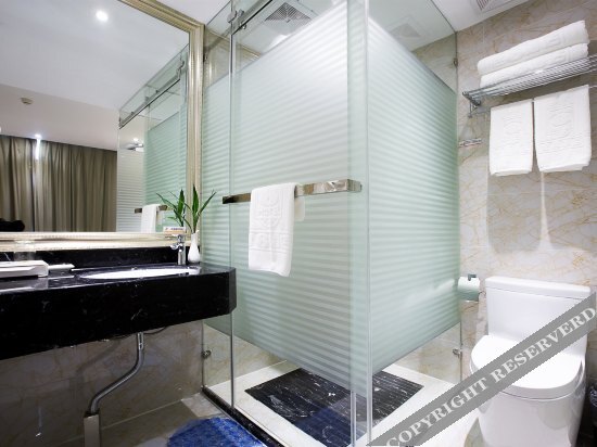 Фучжоу: Super 8 Hotel FuZhou North Road Sai Wan