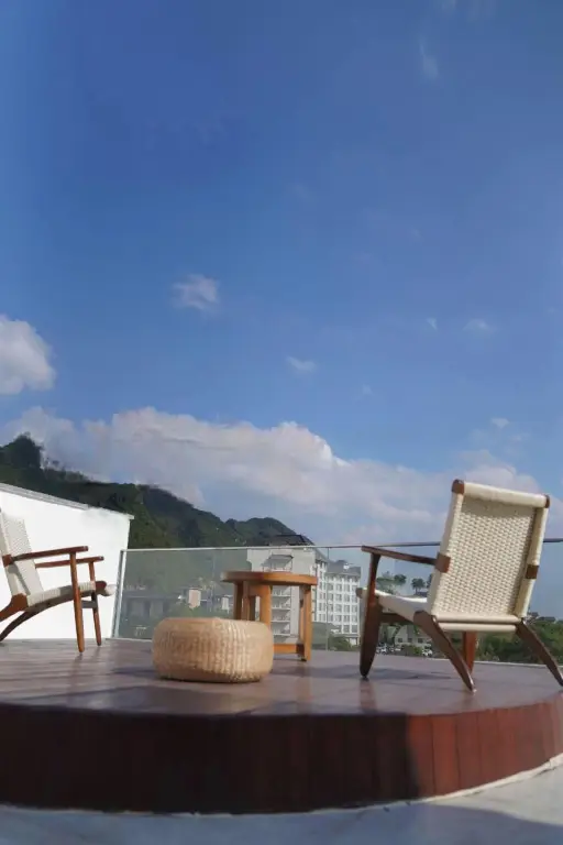 Чунцзо: Huashan Hot Spring International Hotel