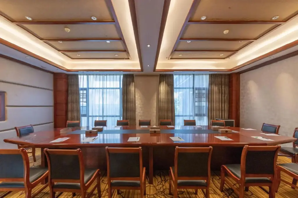 Чунцзо: Huashan Hot Spring International Hotel