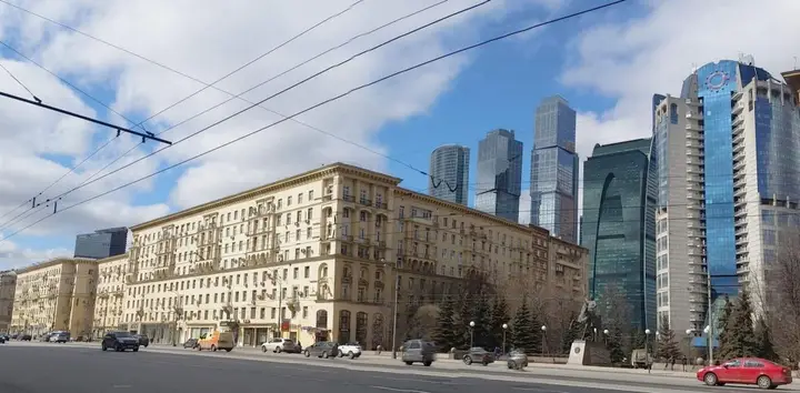 Москва: ApartExpo на Кутузовском 24