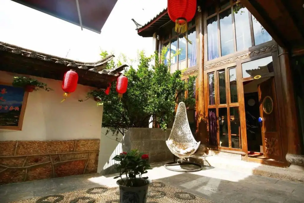 Lijiang Jiji Guest House — фото 1