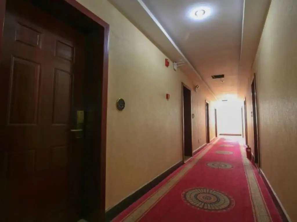 Куньмин: Feixing Hotel