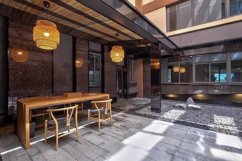 Нинбо: Starway Yuyao Wanda Plaza