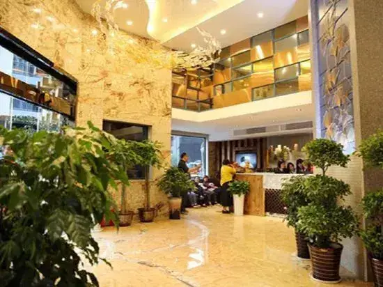 Чжанцзяцзе: Tianmen Mountain Yuyuan Theme Hotel