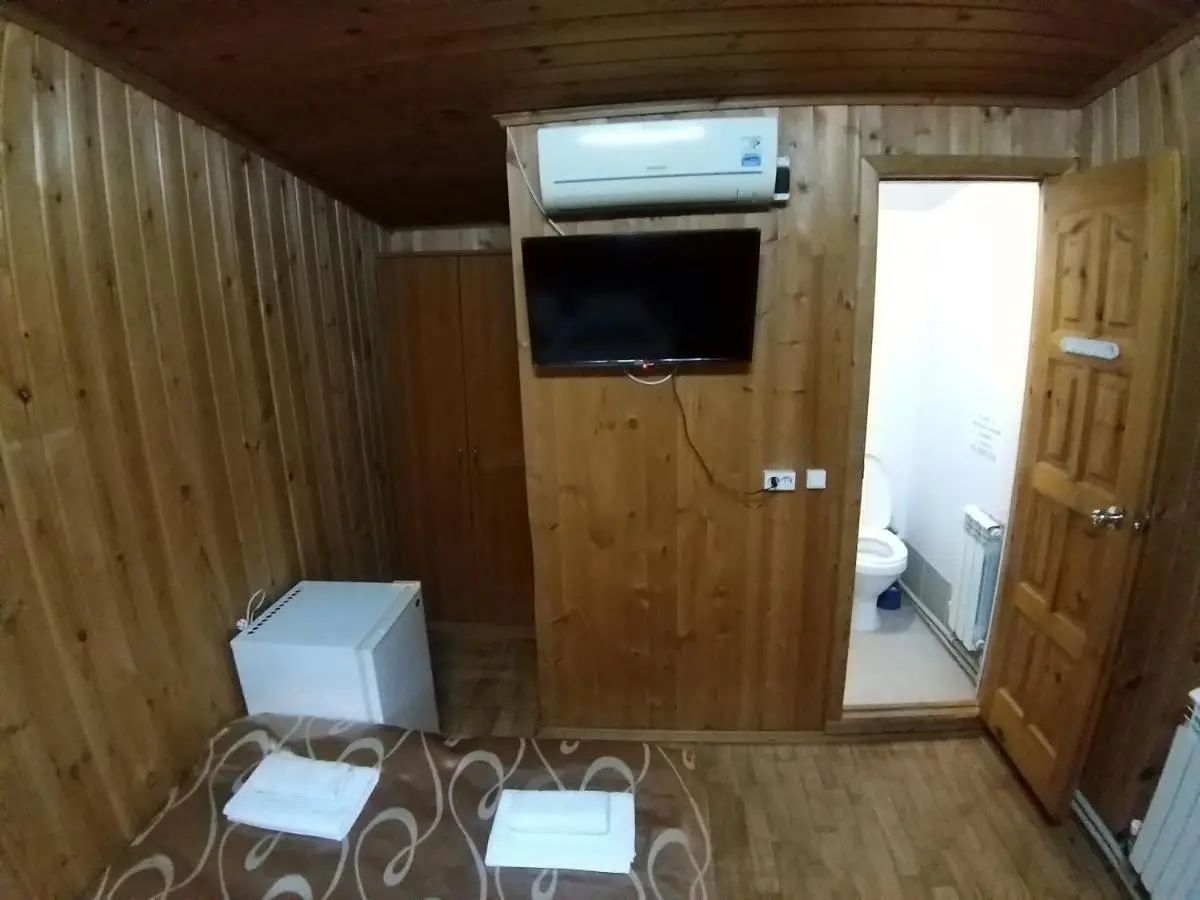 Адлер: Guest House "EDEM"