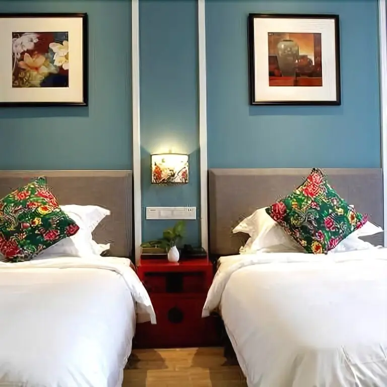 Вэйхай: Homeinn Ripple Yun Hotel (Weihai Huoju 8th Street International Coastal Baths)