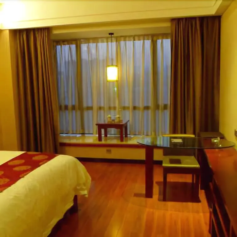 Дэхун: Hehe Jewelry Hot Spring Hotel Ruili