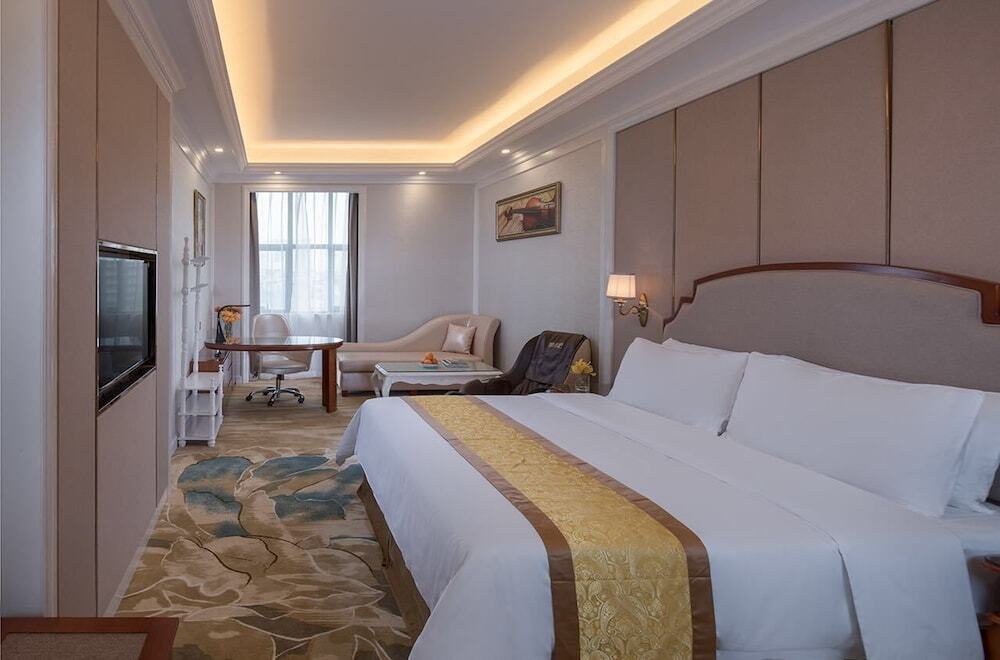 Гуанчжоу: Vienna Hotel Zhong Da Branch