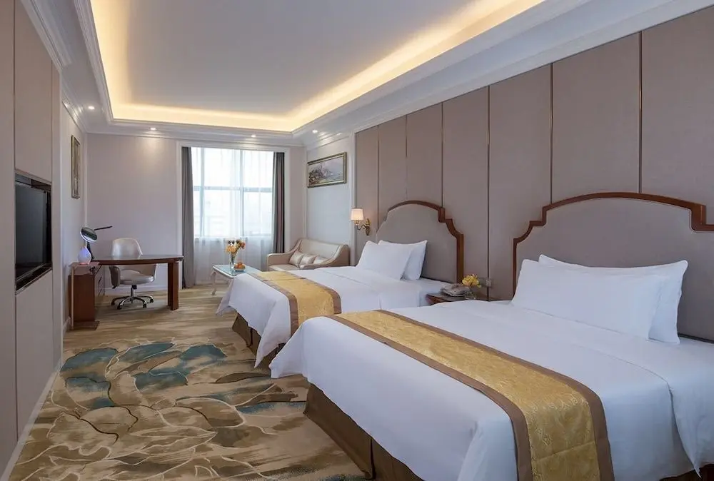 Гуанчжоу: Vienna Hotel Zhong Da Branch