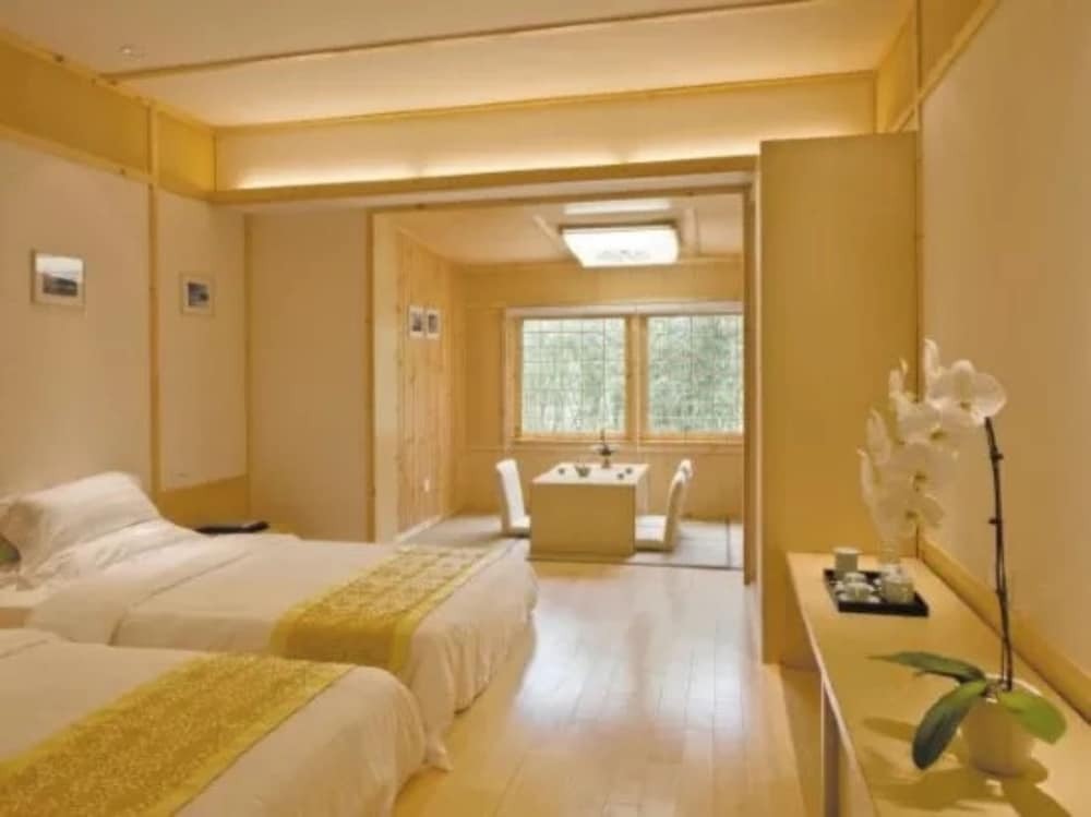 Шанхай: Yayuan Garden Holiday Hotel