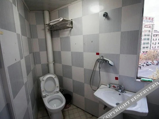 Иу: Jinfeng Hostel