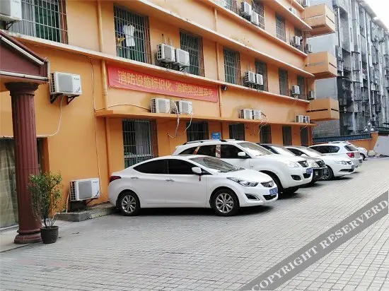 Ганьчжоу: Junjia Youth Hotel (Nanmenkou Yugutai Branch)