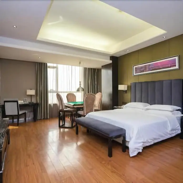 Дунгуань: Vienna Hotel