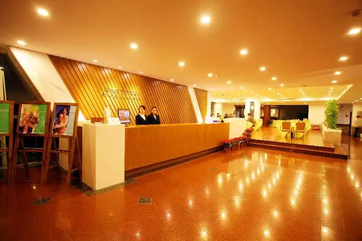 Гуанчжоу: LN Jiayuan Resort