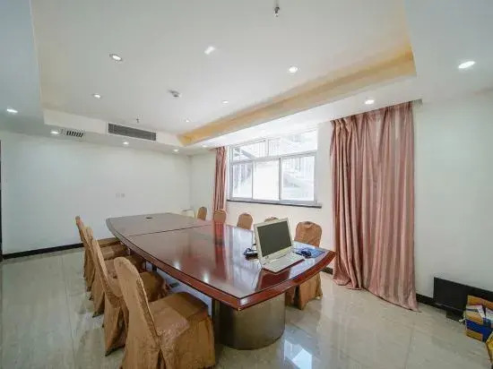 Яньань: Homeinn Ripple Yun Hotel (Yan'an Baota Mountain Erdao Street)