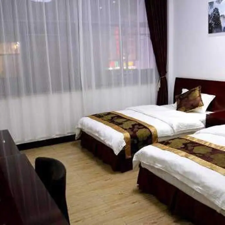 Хуаншань: Yunju Hotel (South Gate of Mount Huang Scenic Area)