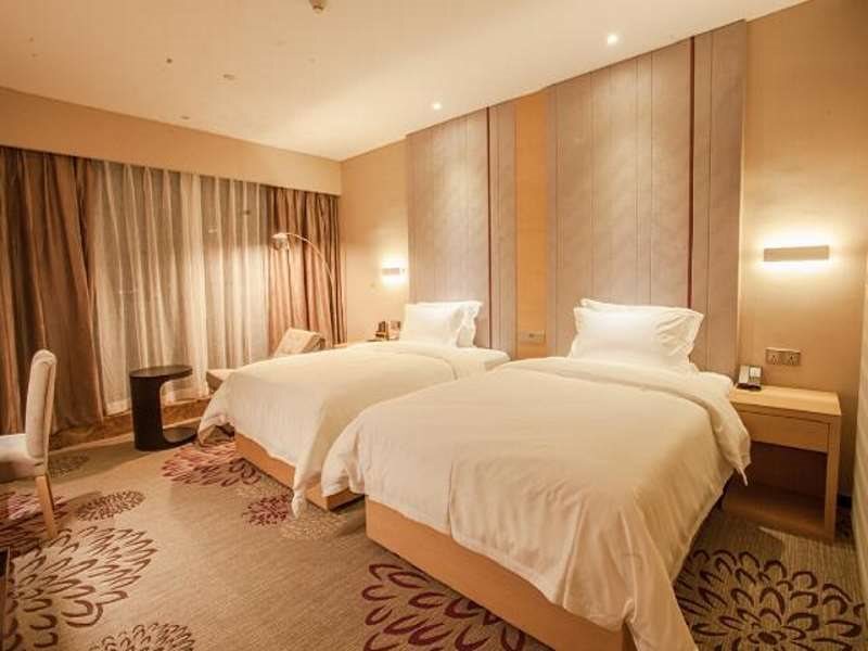 Цзясинь: Lavande Hotel (Jiaxing Zhongshan East Road Babaiban)