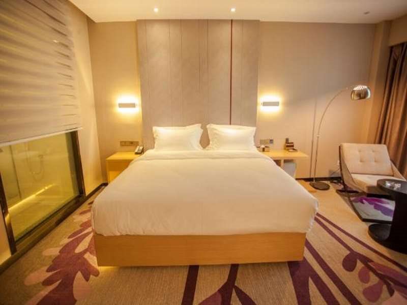 Цзясинь: Lavande Hotel (Jiaxing Zhongshan East Road Babaiban)