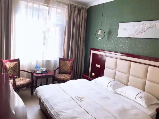 Дали: Tianfu Tenglong Business Hotel