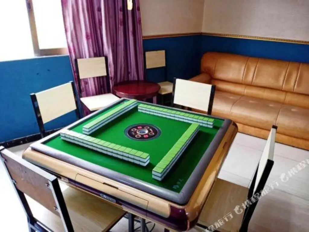 Чжуншань: Shunwang Business Hotel