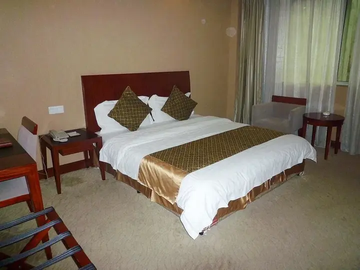 Нанкин: Vienna Hotel Nanjing Longjiang