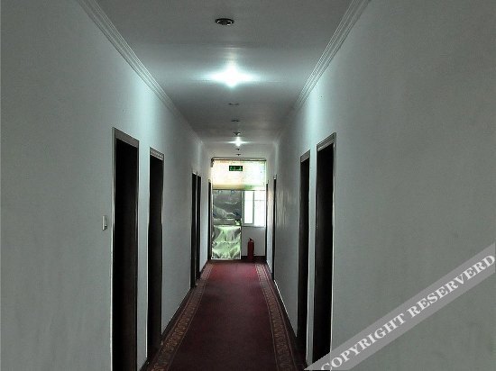 Линьи: Pifacheng Huanlian Hotel