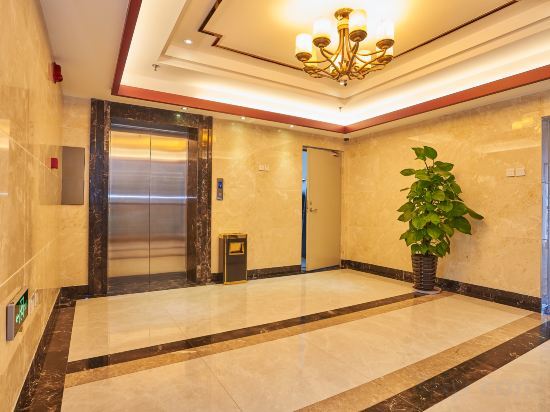 Наньпин: Sun Hotel