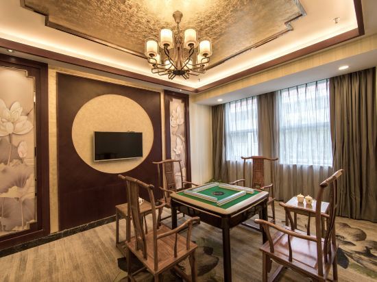 Наньпин: Sun Hotel