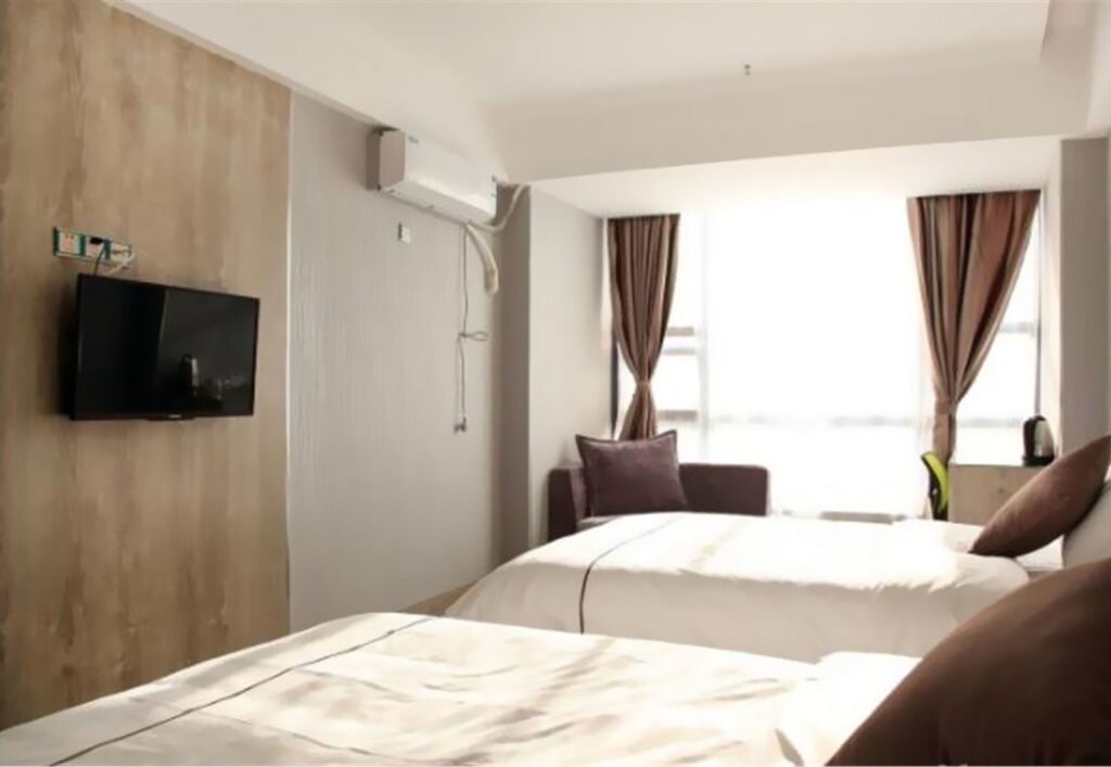 Ухань: Leisure Hotel