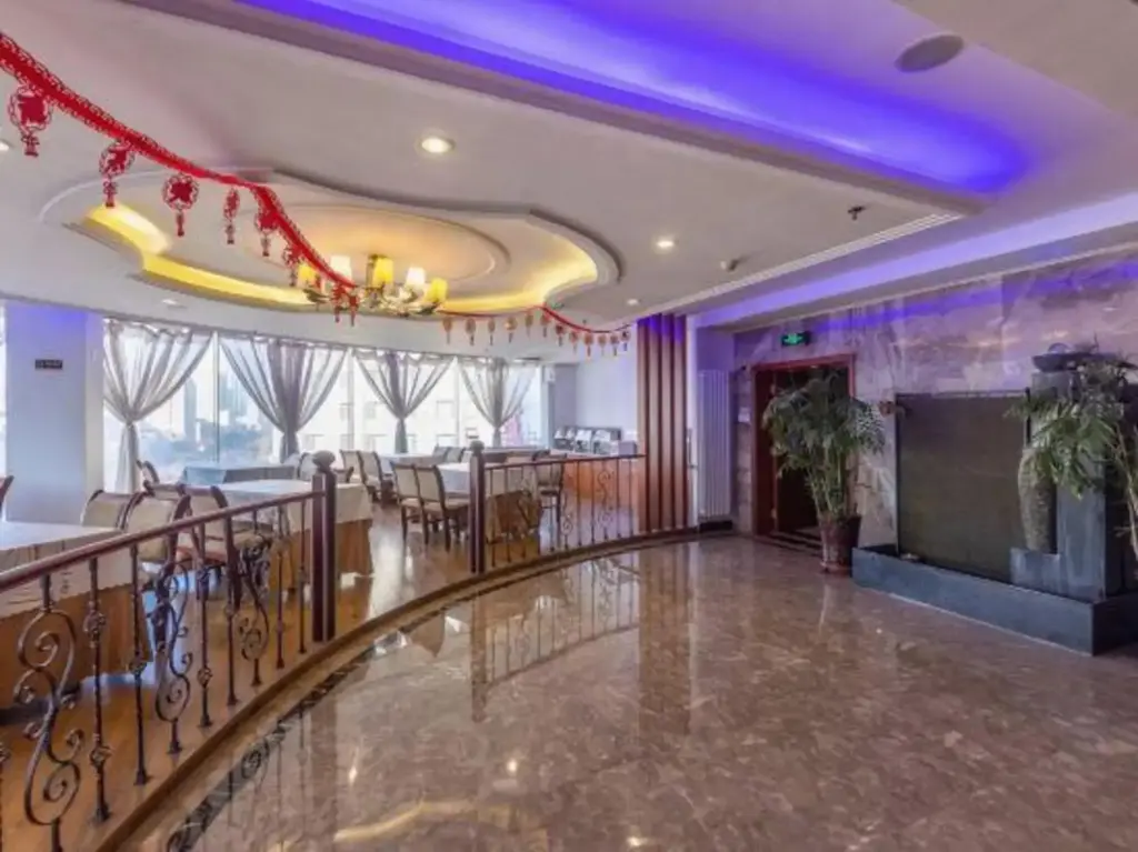 Ланьчжоу: Dongying Garden Hotel (Lanzhou University Railway Station)