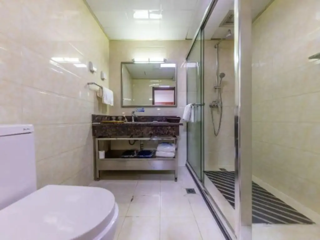 Ланьчжоу: Dongying Garden Hotel (Lanzhou University Railway Station)