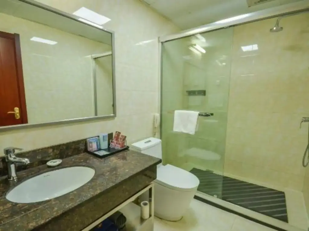 Ланьчжоу: Dongying Garden Hotel (Lanzhou University Railway Station)