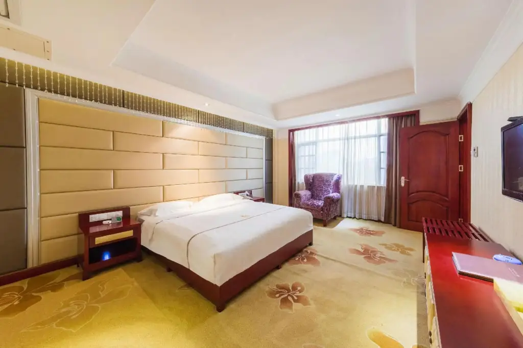 Цзюцзян: De'an International Hotel