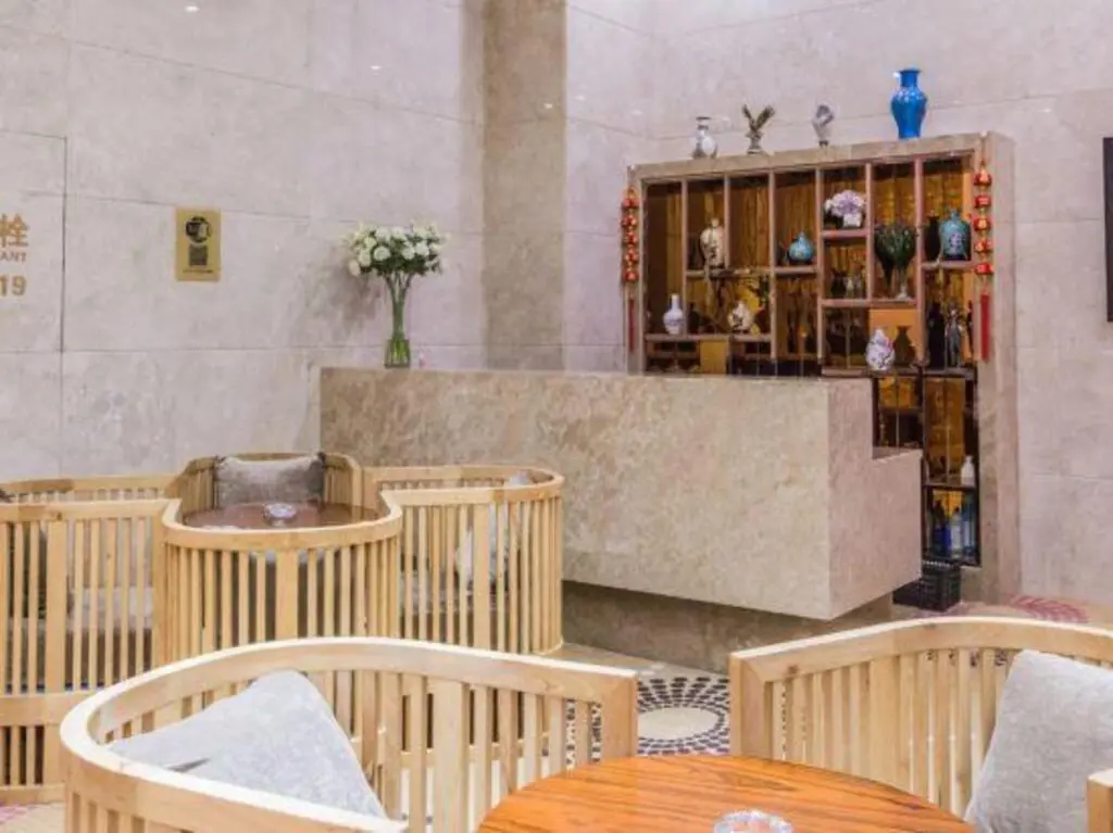 Линьфэнь: Dongfang Lishe Hotel