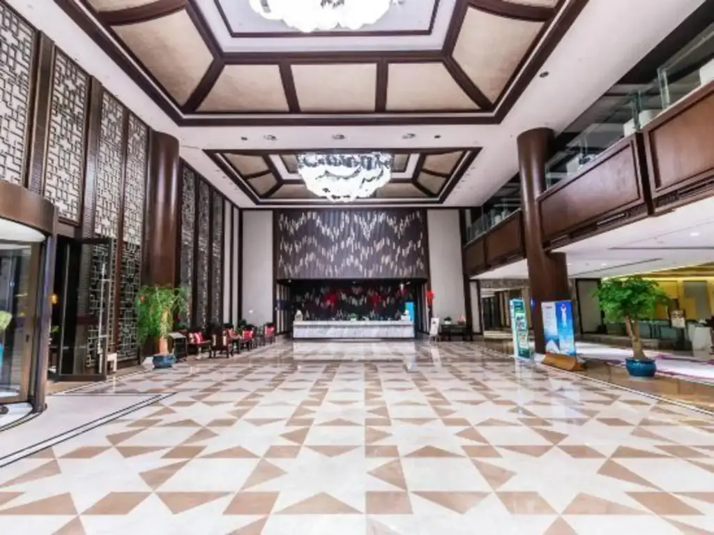 Шаоксинг: Caoejiang Yacht Resort Hotel