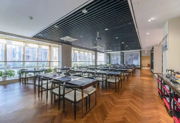 Нинбо: acorn hotel(Ningbo Hangzhou Bay New District Store)