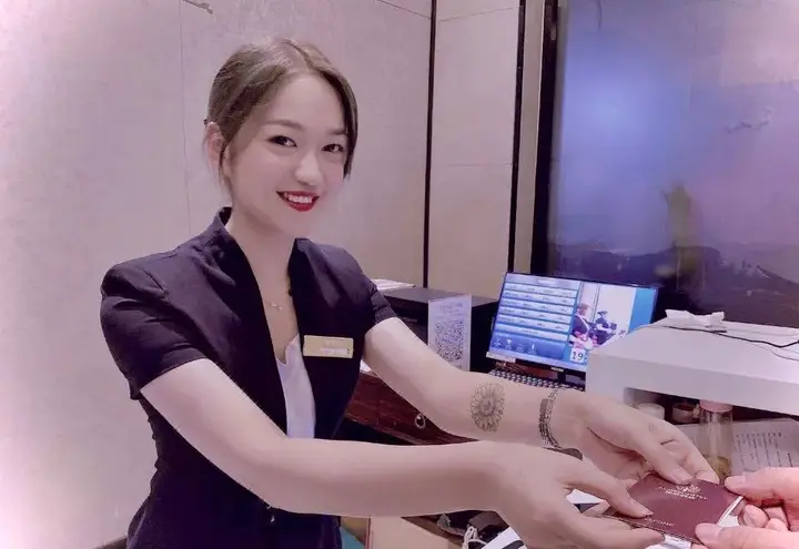 Нинбо: acorn hotel(Ningbo Hangzhou Bay New District Store)