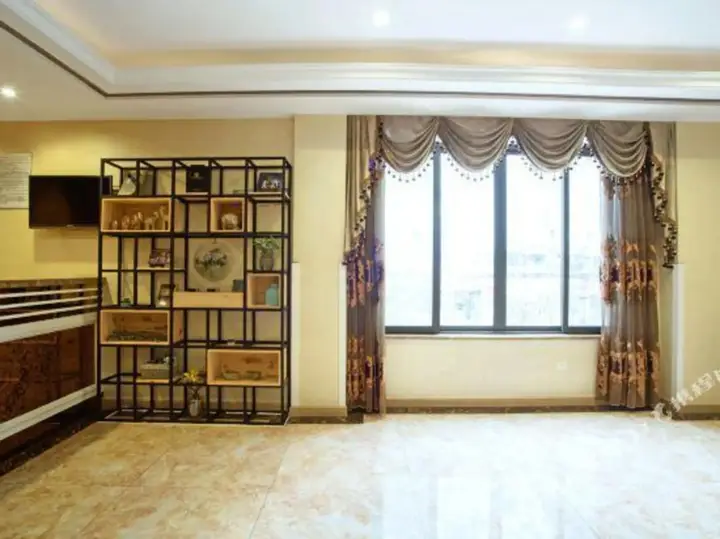 Чэнду: Mengdi Kaluo Hotel