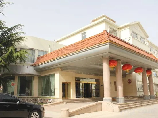 Rushan Hotel — фото 1