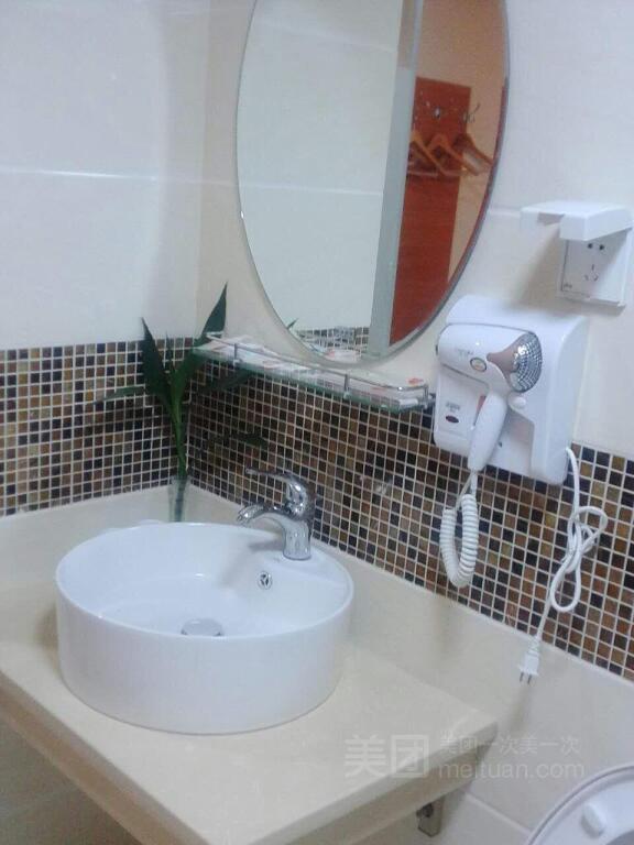 Нинбо: Thank Inn Plus Hotel Ninghai Center