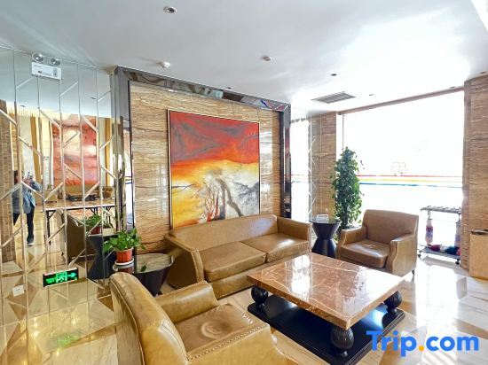 Цемо: Qemo Hotel (Qemo People's Government Branch)