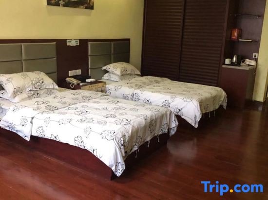 Гуанчжоу: Xinyue Hotel (Shiling Leather City)